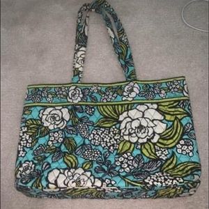 Vera Bradley tote bag